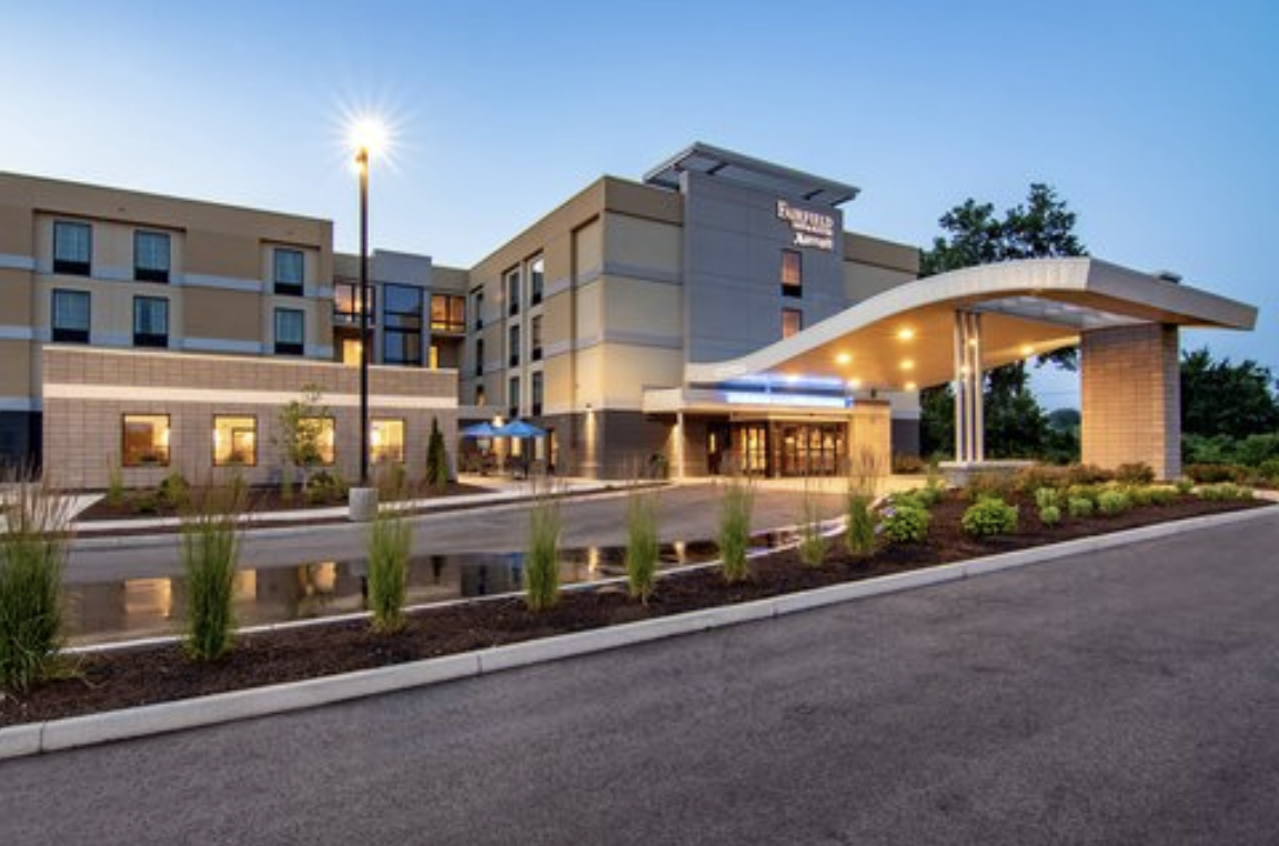 Fairfield Inn + Springfield Holyoke